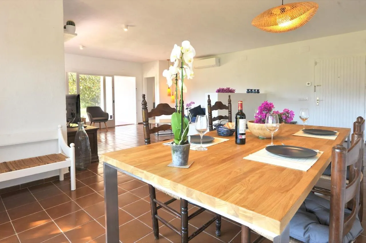 Holiday home Roig Villa Sant Marti d'Empuries Spain